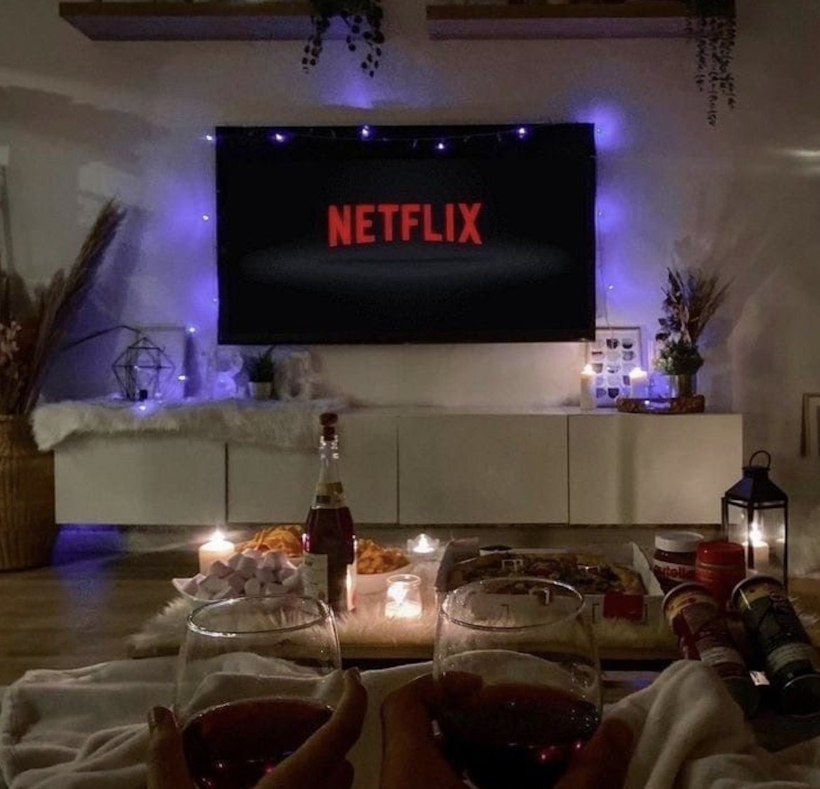 Cita cozy de peli y manta